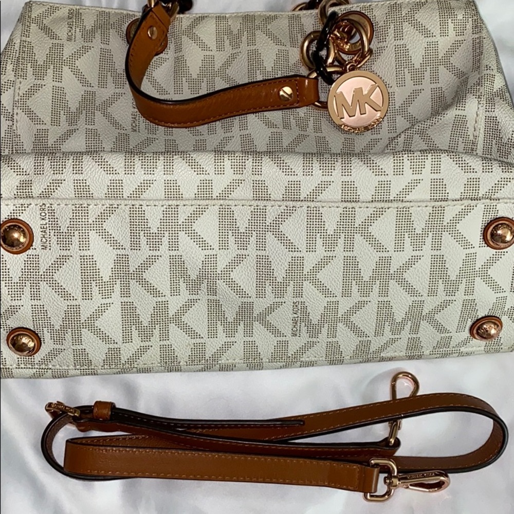 Mk Purse - image 5